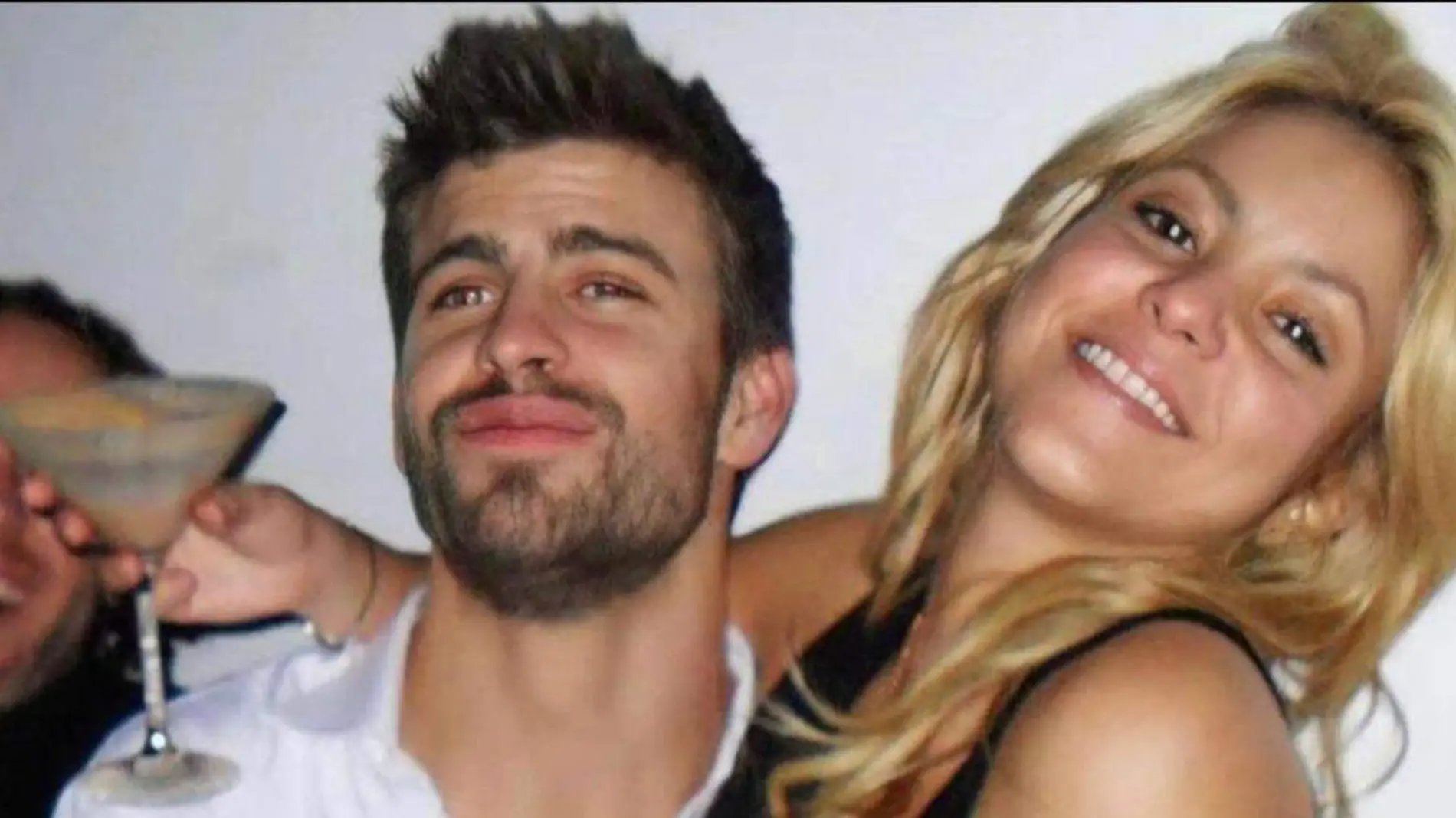 ¿Quién es la mujer con la que Piqué le habría sido infiel a Shakira  Fotos Instagram Gerard Piqué